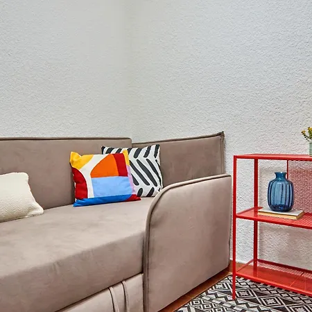 Apartment On Kyryla & Mefodia Mukacheve