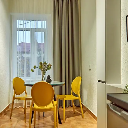 On Kyryla & Mefodia Apartment *