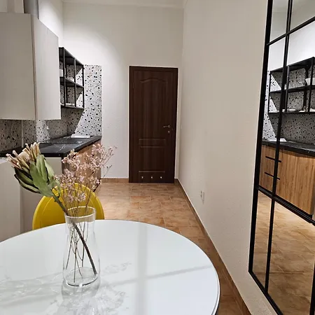 On Kyryla & Mefodia Appartement *