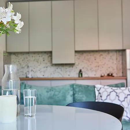 On Kyryla & Mefodia * Mukacheve