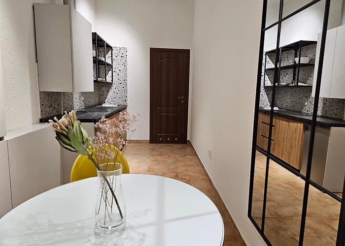 On Kyryla & Mefodia Apartman *